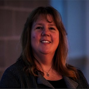 Profile Image of Leeann Russell